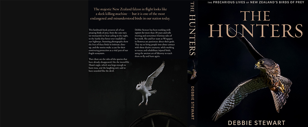 The Hunters - book by Debbie Stewart