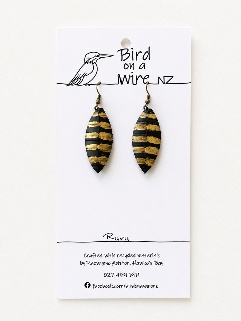 Bird on a Wire Earrings -Ruru